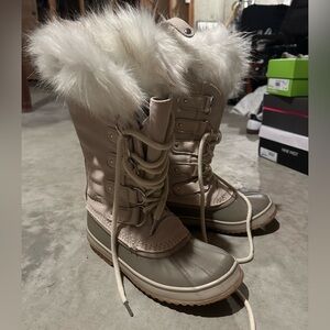 Sorel Joan of Arctic Boots